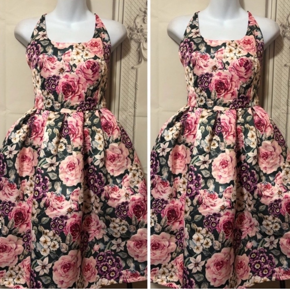 Floral Sleeveless Dress